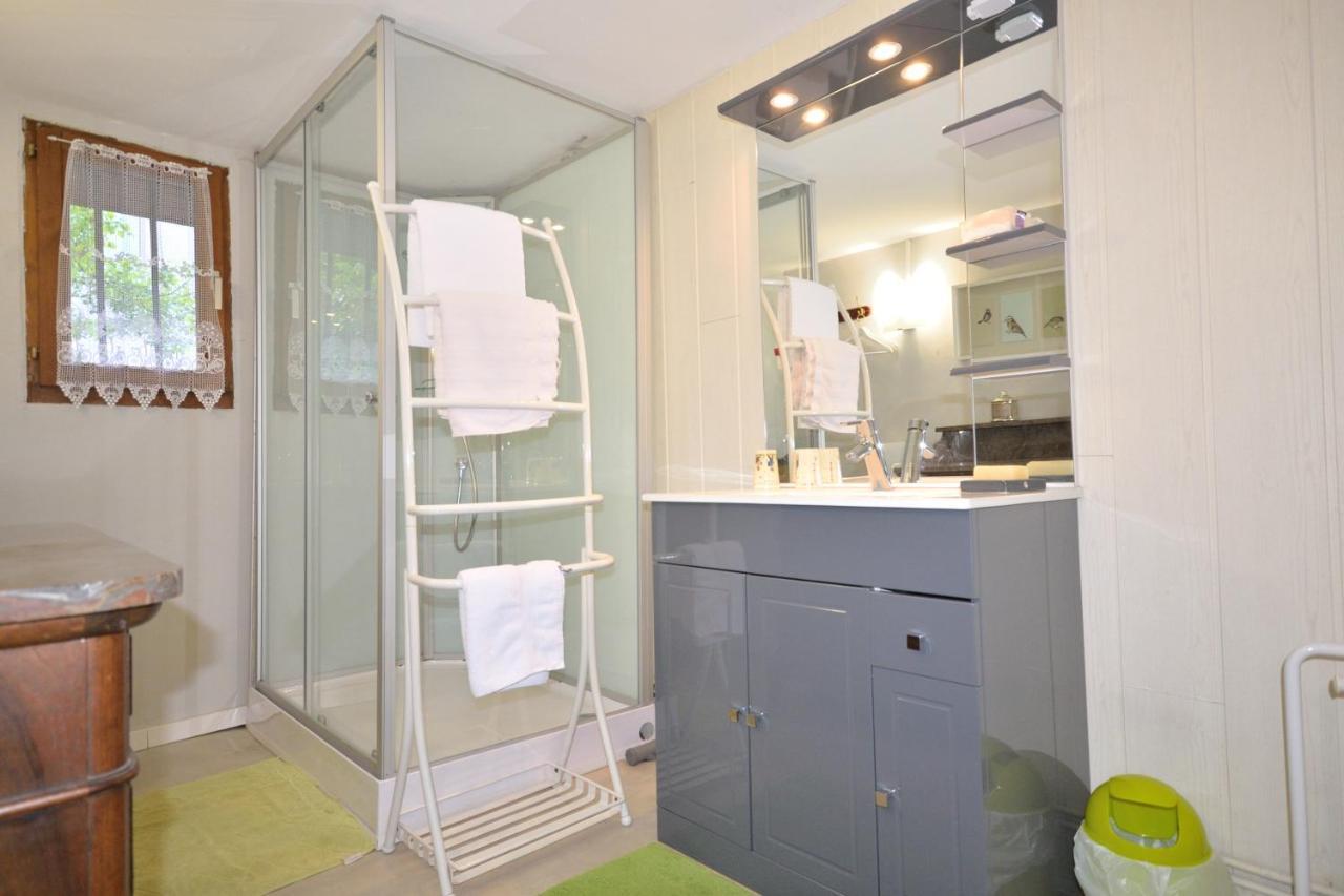 Chez Cecile Bed And Breakfast Chez Le Vigneron Colmar Bagian luar foto